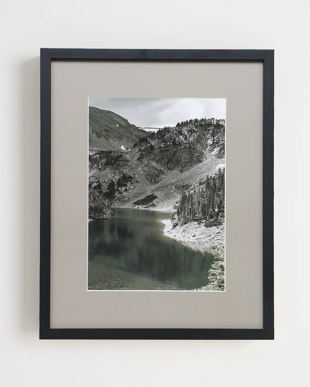 Интерьерный постер Rockies-II Louvre Home DPP550924VHS