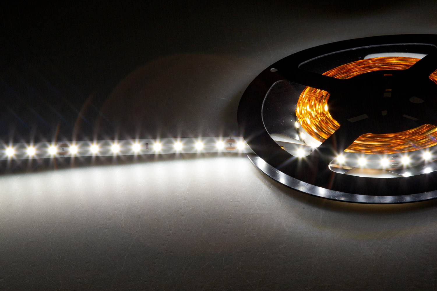 Светодиодная лента Donolux DN18381NWRA85