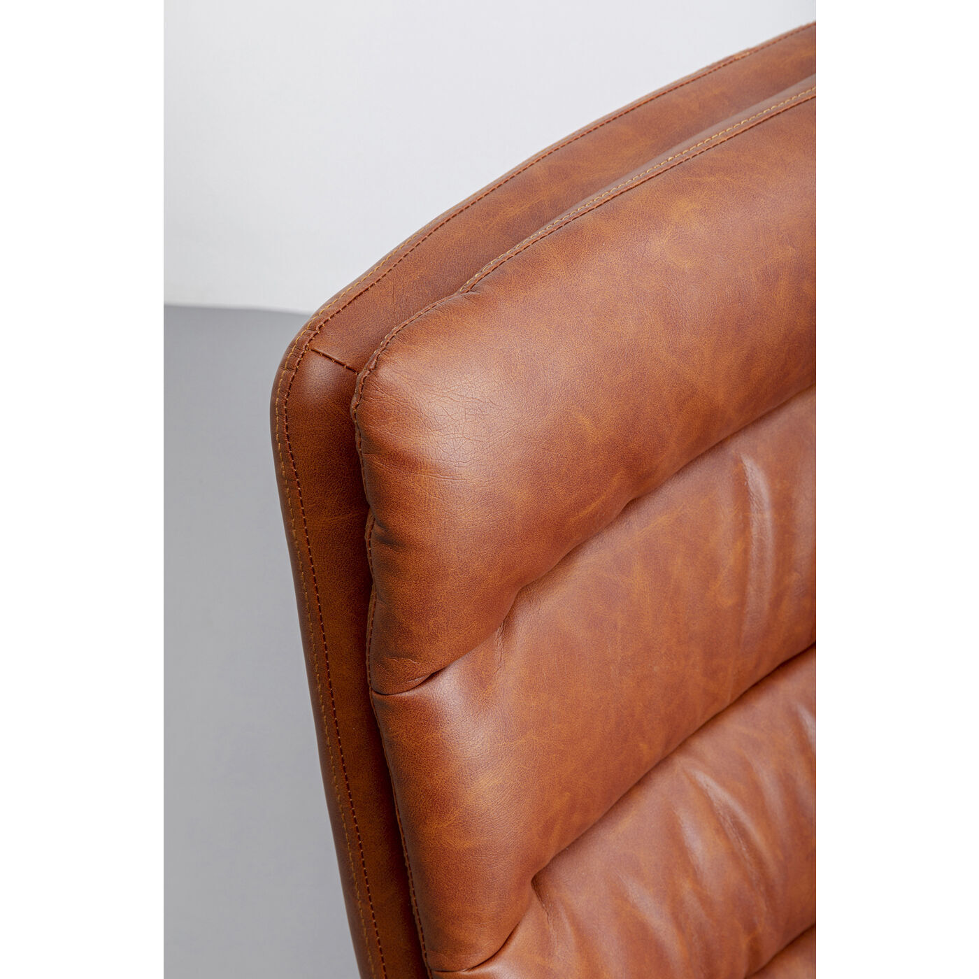 Кресло вращающееся KARE Lido 87174