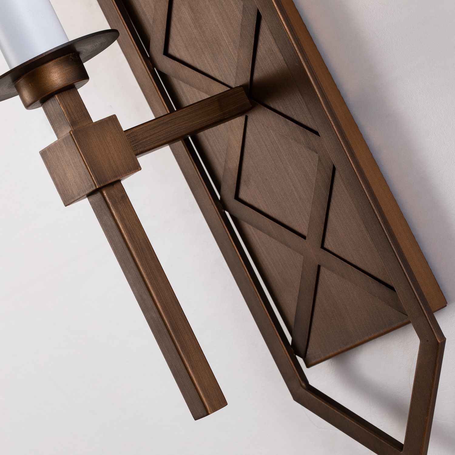 Настенный светильник Favourite 2878-1W