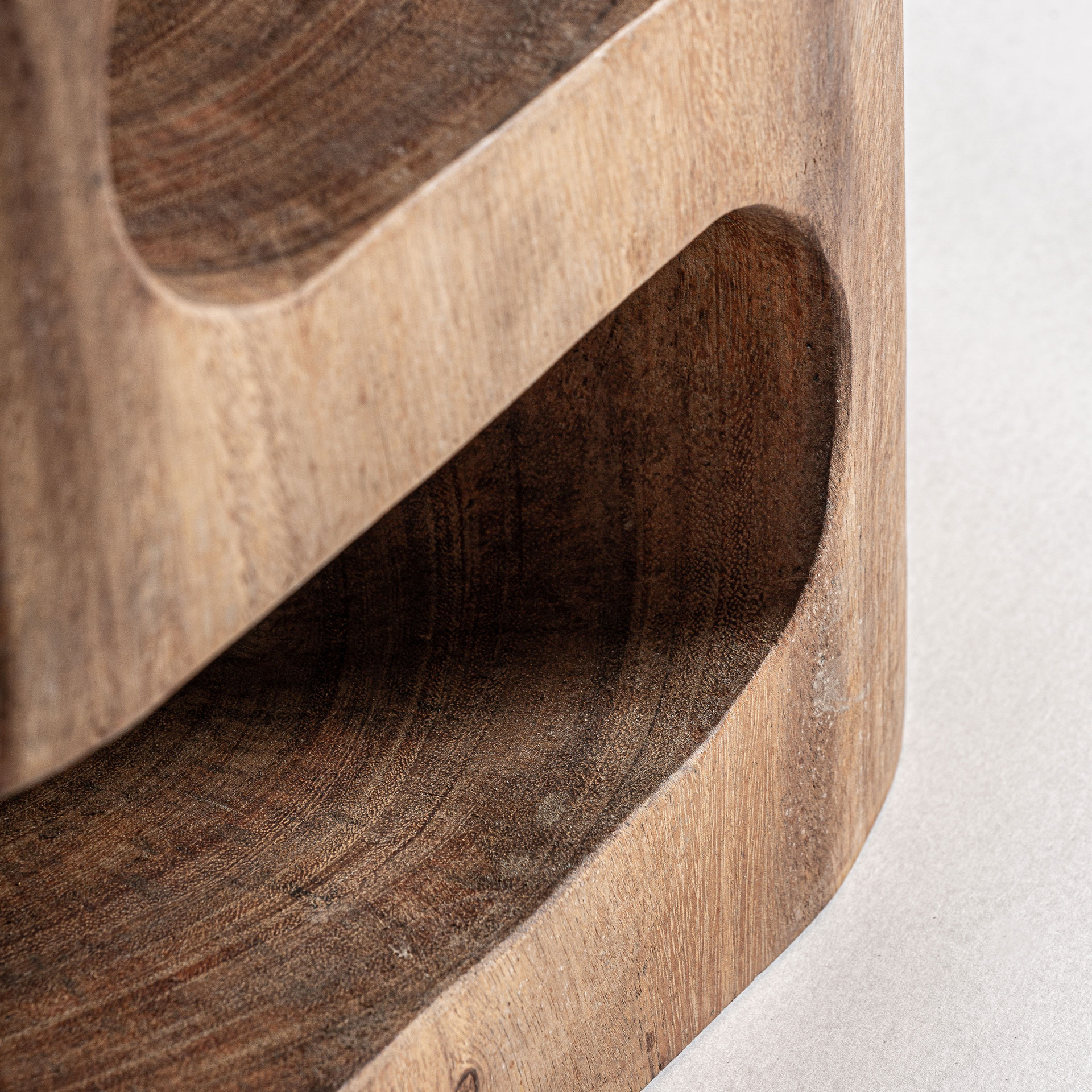 Приставной столик Kilkis Vical