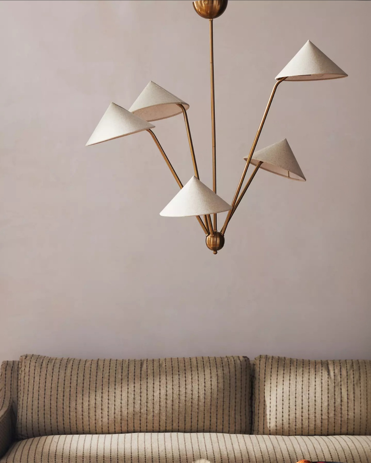 Люстра с пятью лампами Мантис Louvre Home LCH340325XNP