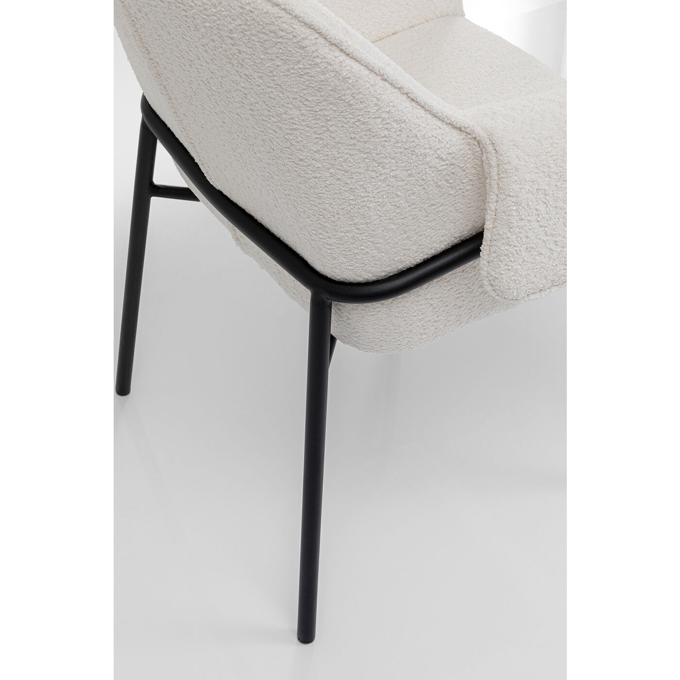 Стул с подлокотниками KARE Boss 86389