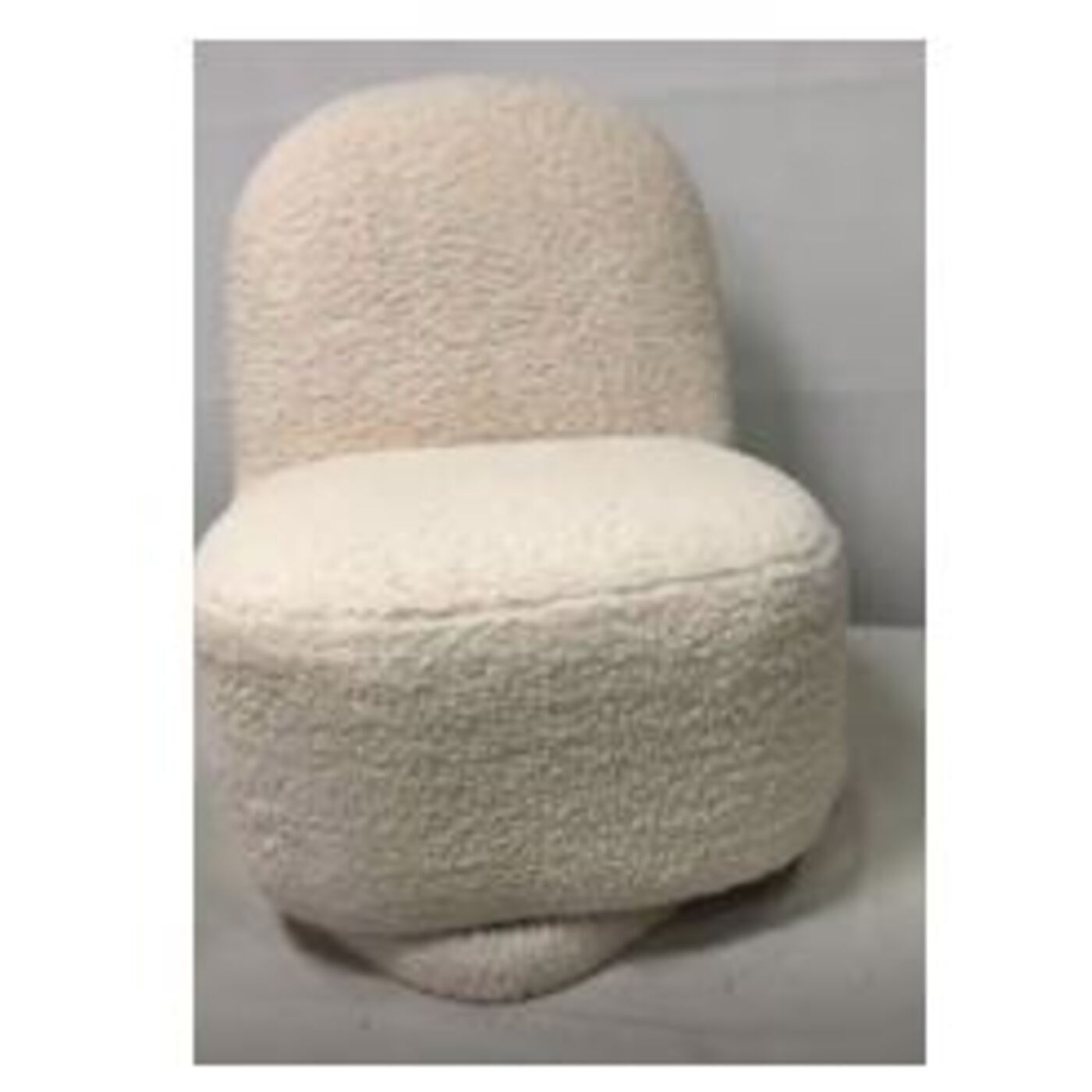 Кресло вращающееся KARE Ted 86511