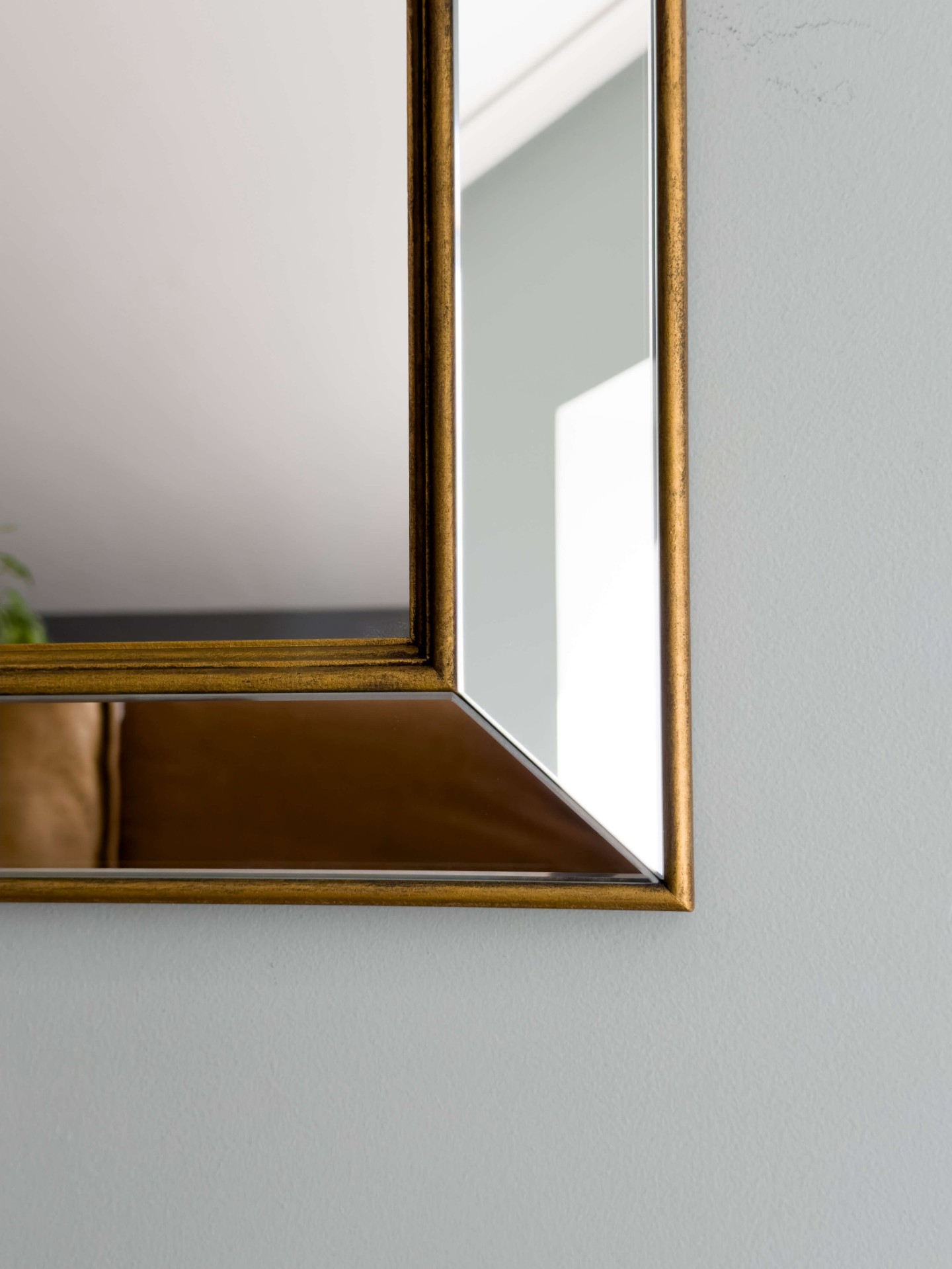 Зеркало BountyHome Miriada mini gold mv044-mini-gold