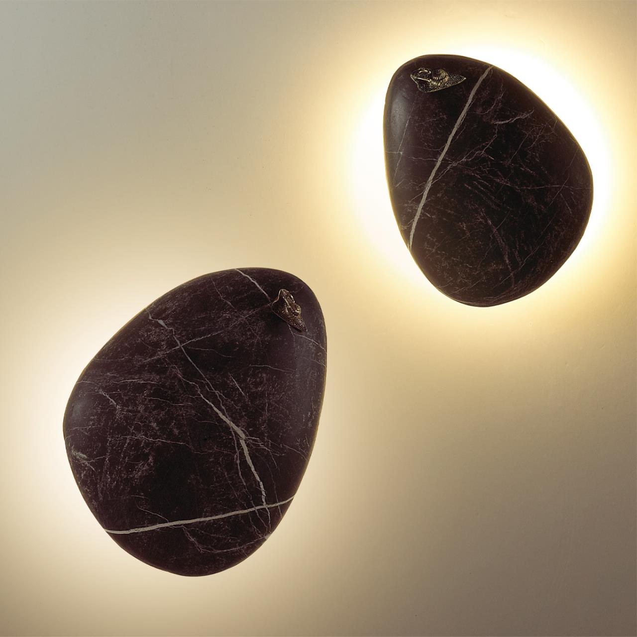 Настенный светильник Odeon Light 7068/8WL