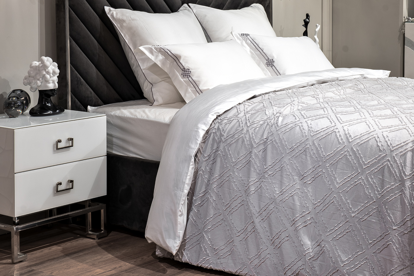 Покрывало Квадро серое Garda Decor 177HON-19230