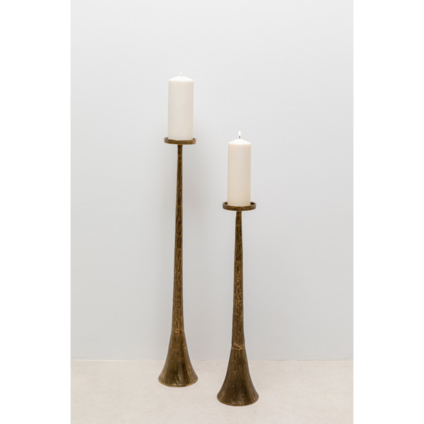 Подушка KARE Lines 54016