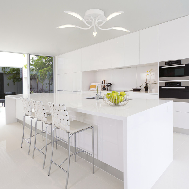 Накладная люстра Arte Lamp A9442PL-5WH