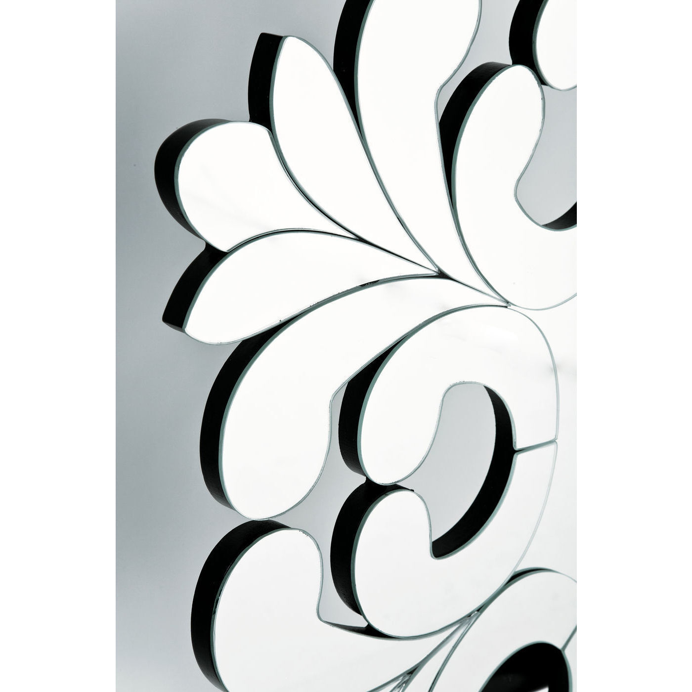 Зеркало Neo Barock 77110 KARE