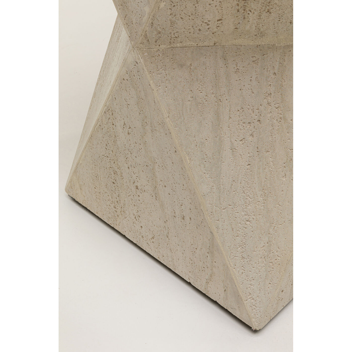 Стол приставной Luxury Triangle Travertine 54cm KARE 70698