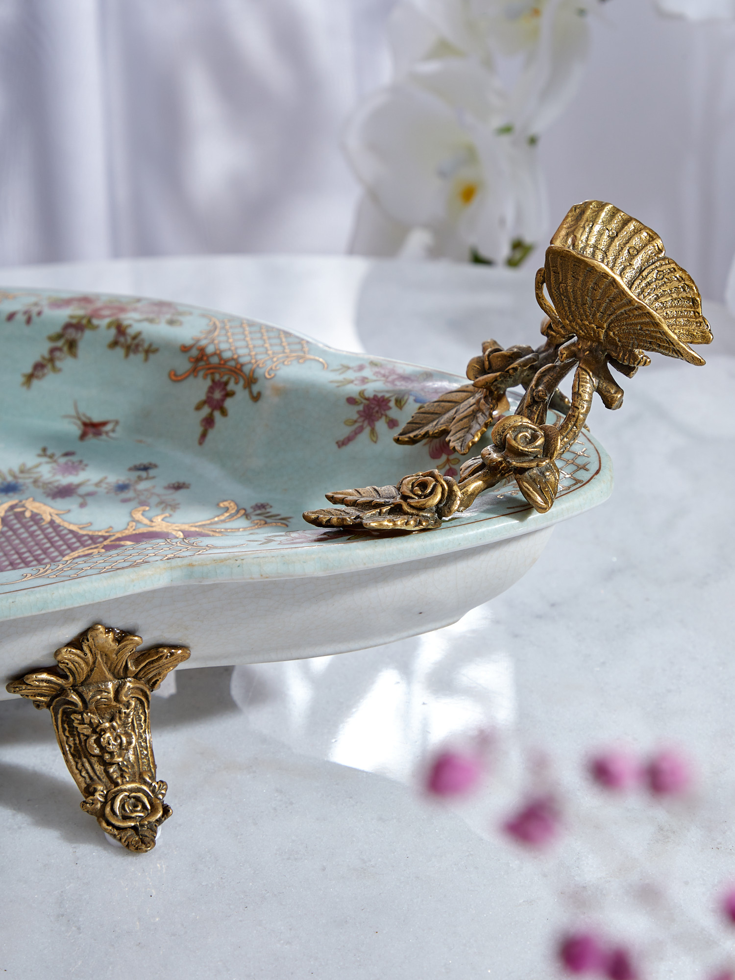 Блюдо с бабочками Glasar HC008C/LG3042K