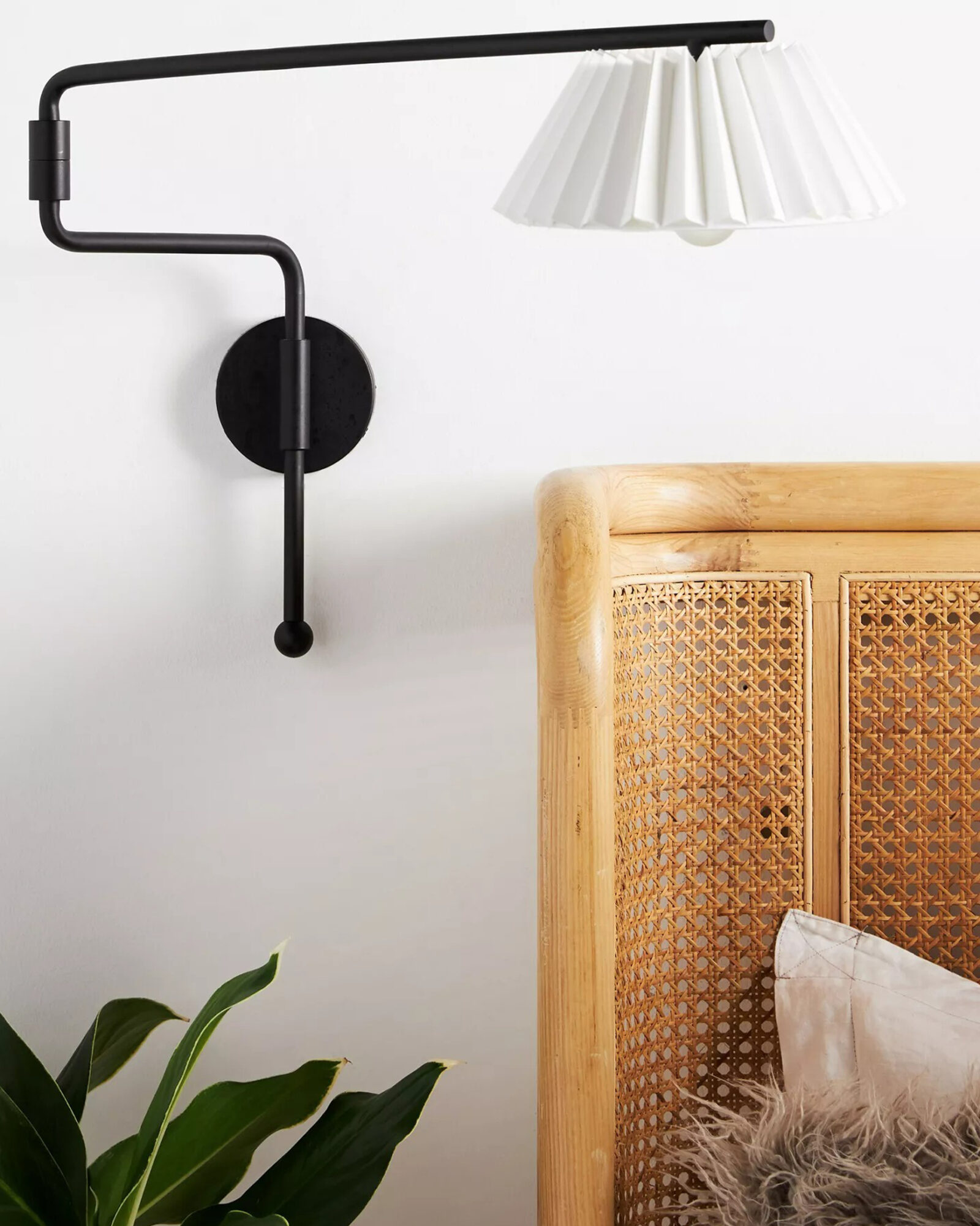 Черное бра Харриетт Louvre Home LHLSC270324SWL