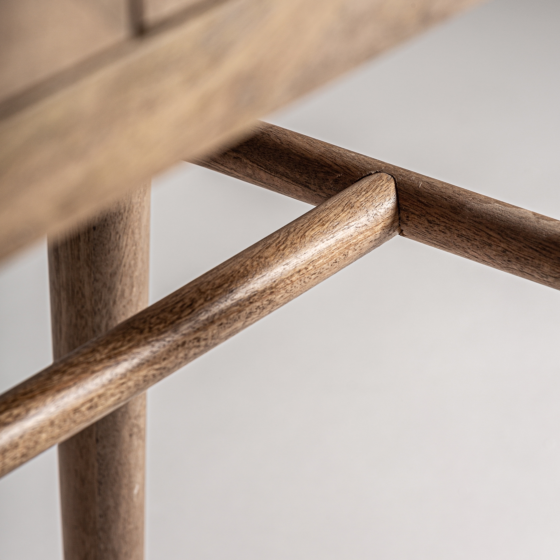 Высокий буфет Beckley Vical