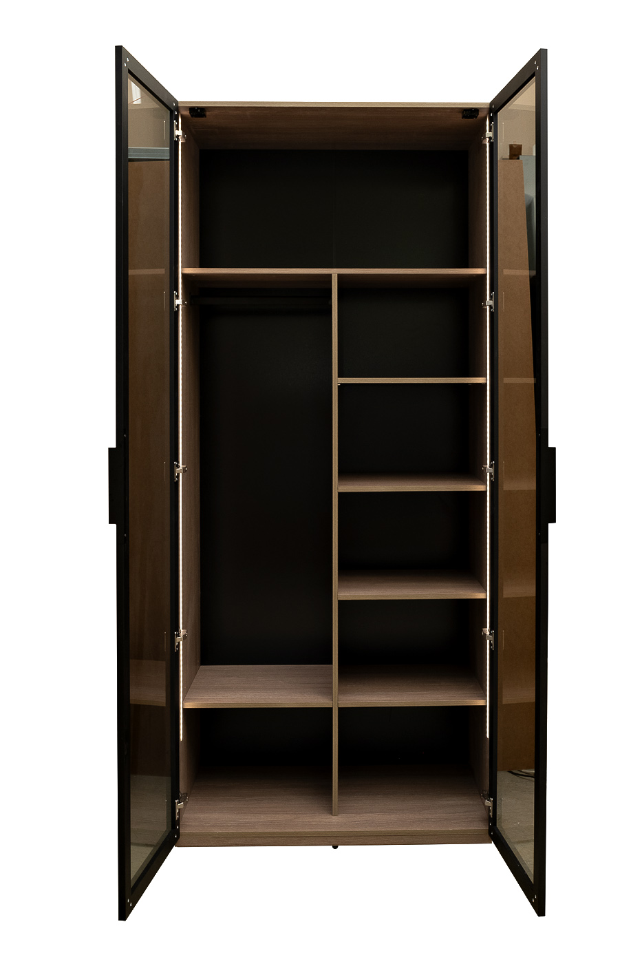 Шкаф двудверный с полками цвет дуб Garda Decor GD-10013/1-3(тонировка)