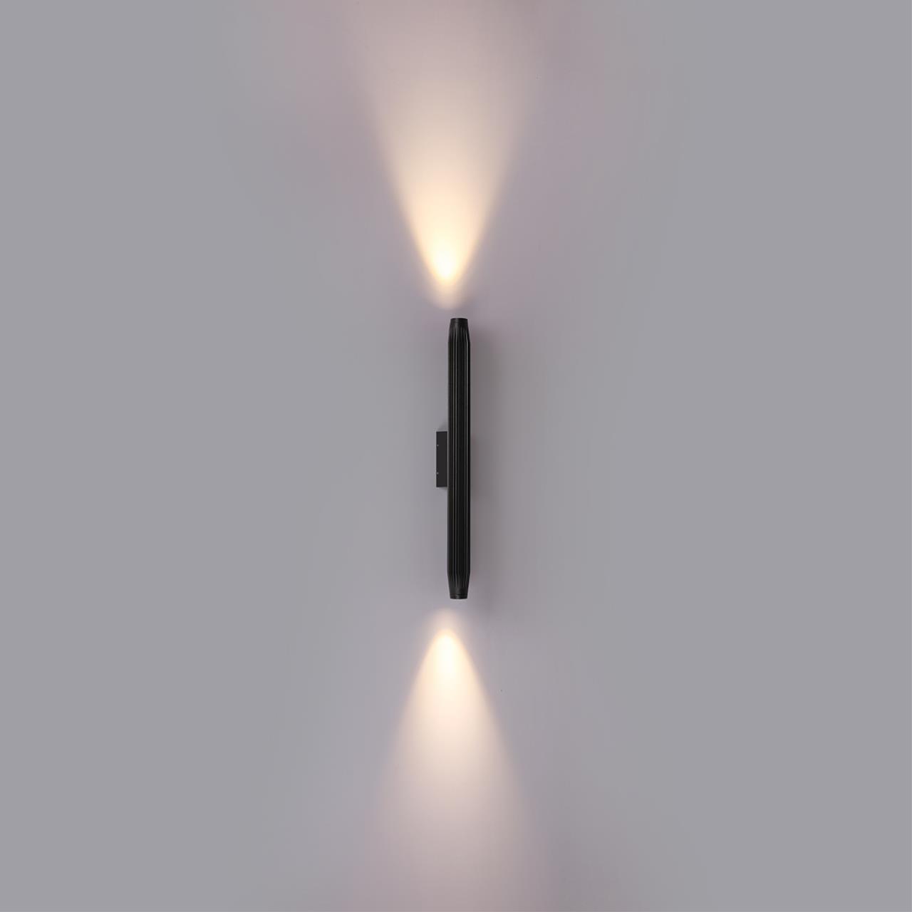 Уличный фасадный светильник Odeon Light 7141/12WL