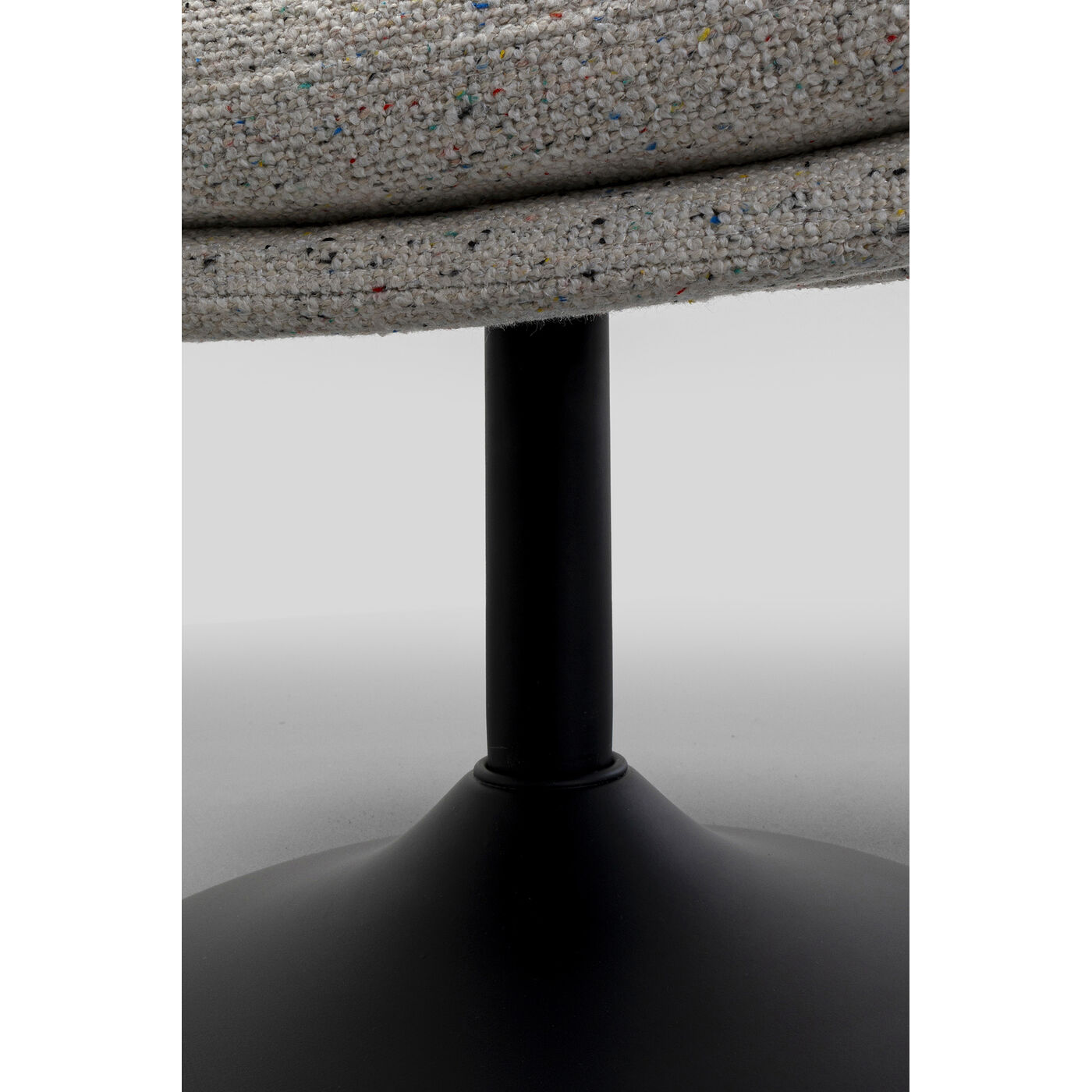 Кресло вращающееся + Пуф Standford KARE 87724