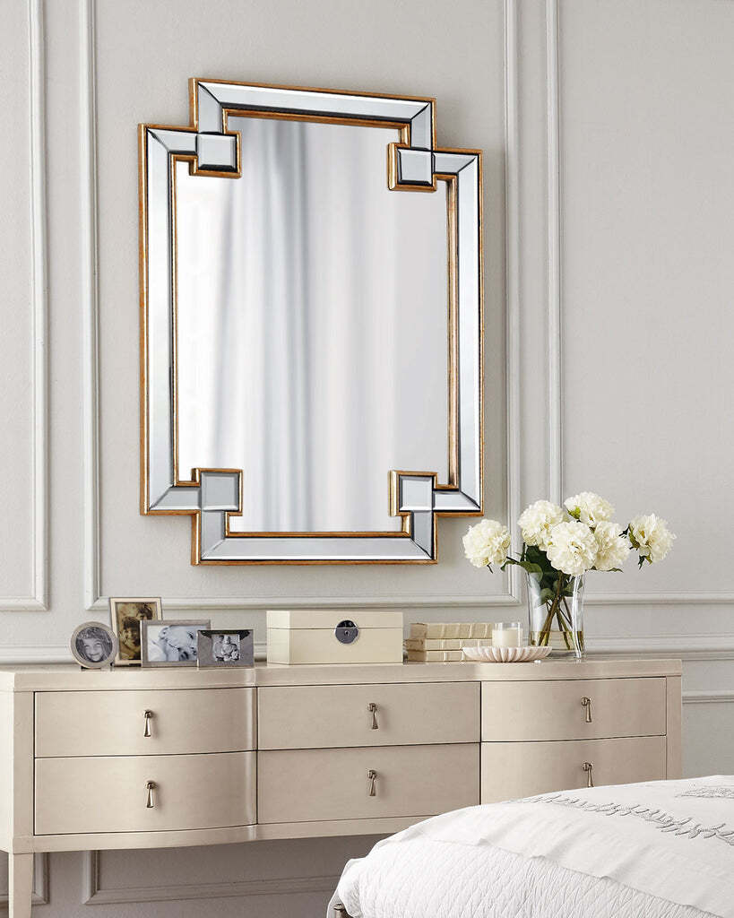 Зеркало в золотой раме Честер Louvre Home LHVM51