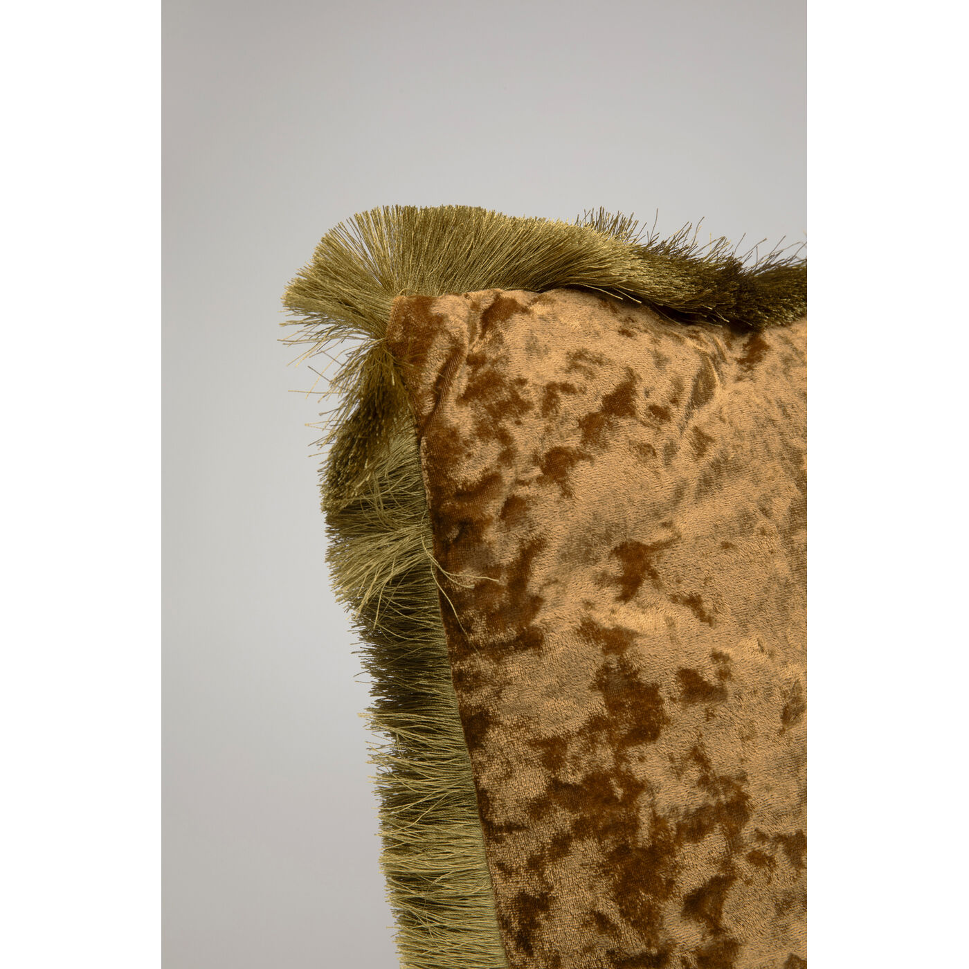 Подушка Cannes Gold 55x55cm KARE 57662