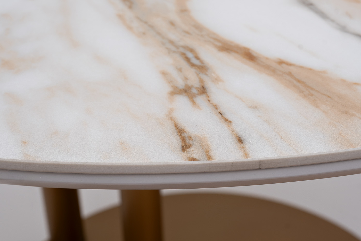 Стол журнальный в форме сердца Garda Decor 58DB-03187