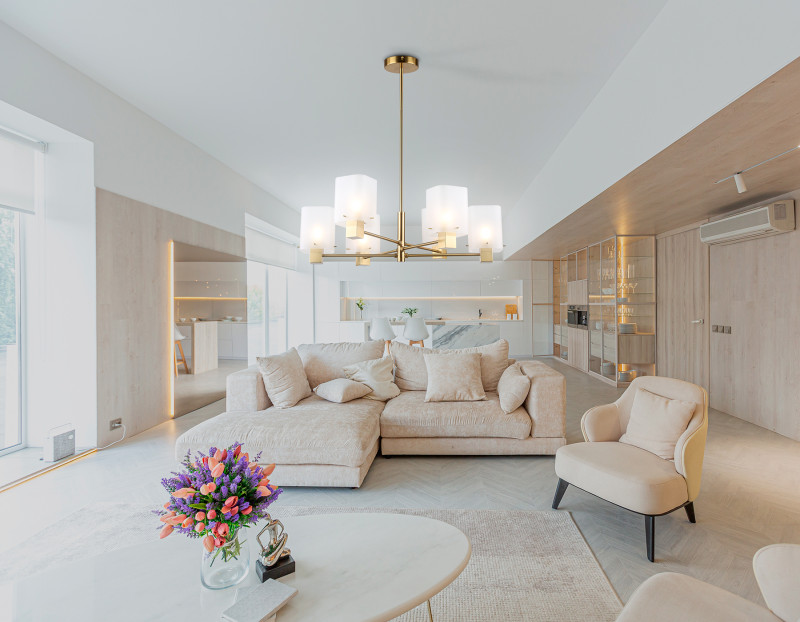 Люстра на штанге Ambrella Light LH57031