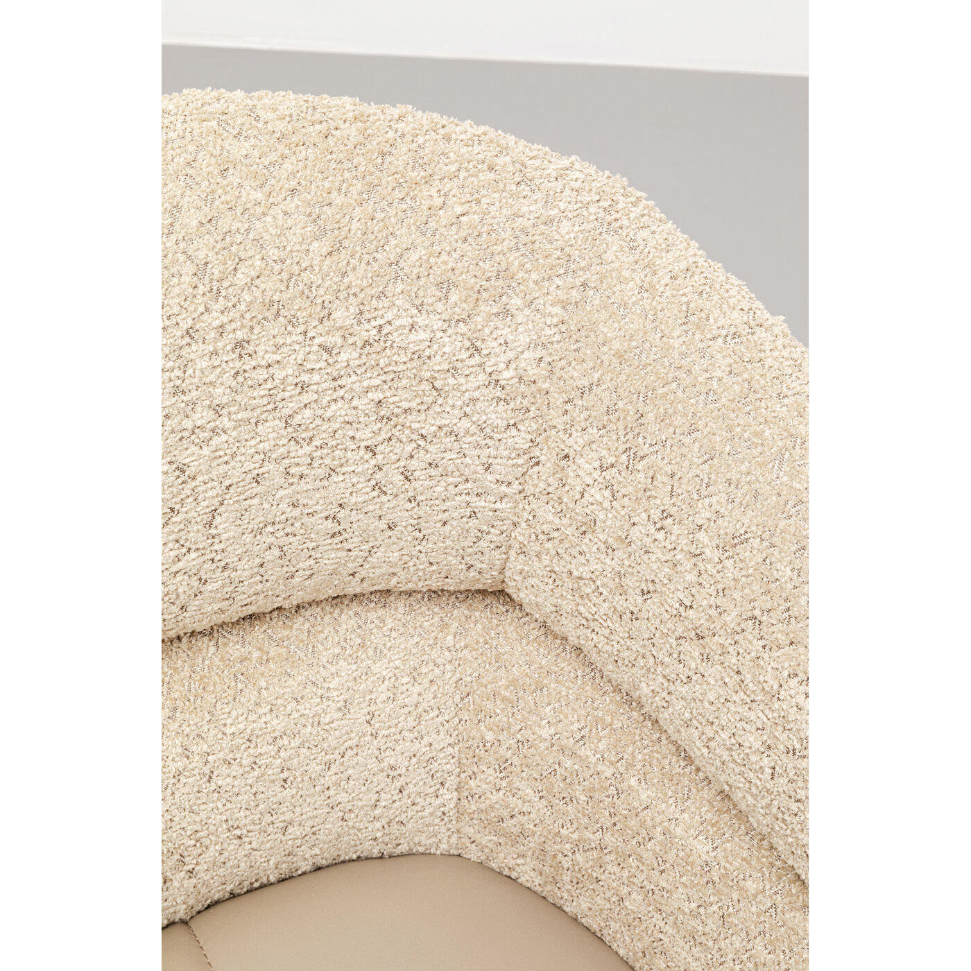 Кресло вращающееся Tasty KARE 70246