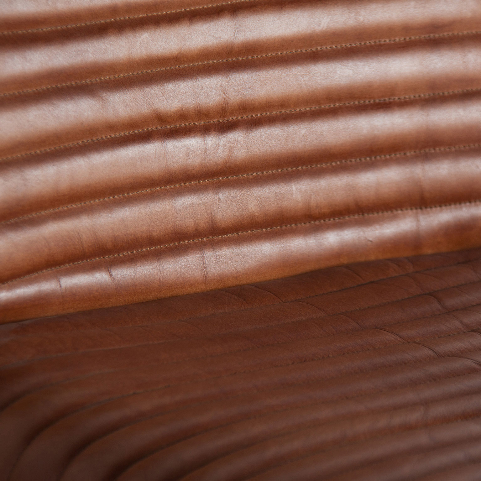 Кресло Almstock коричневое Vical