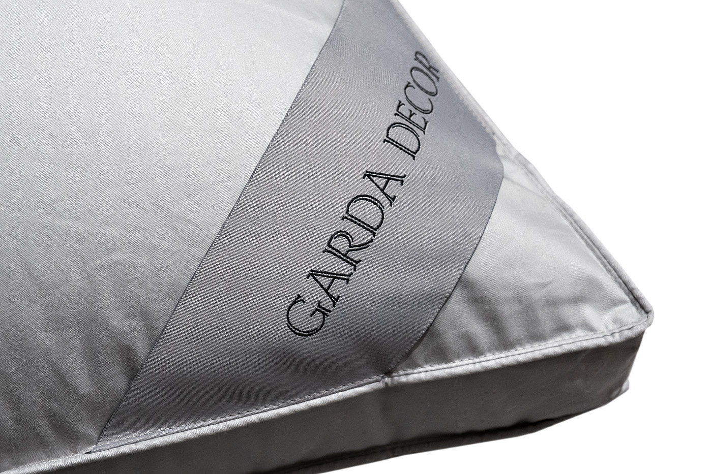 Подушка Прима 50х70см 100% серый гусиный пух Garda Decor 104BP-02057