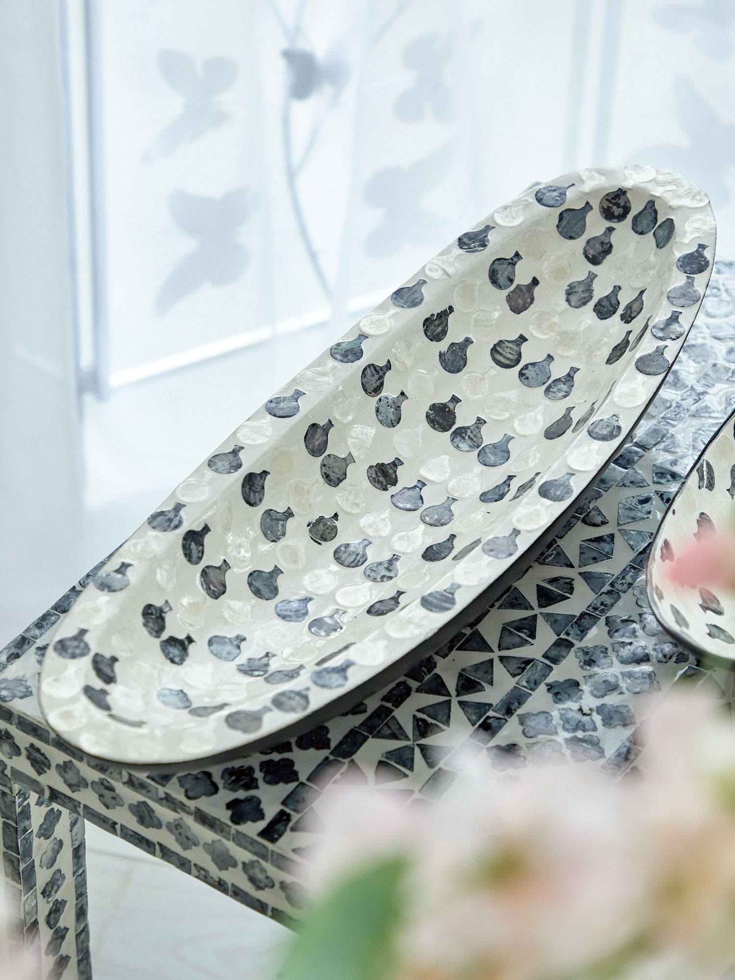 Блюдо декоративное с отделкой раковинами устриц Glasar 67-008