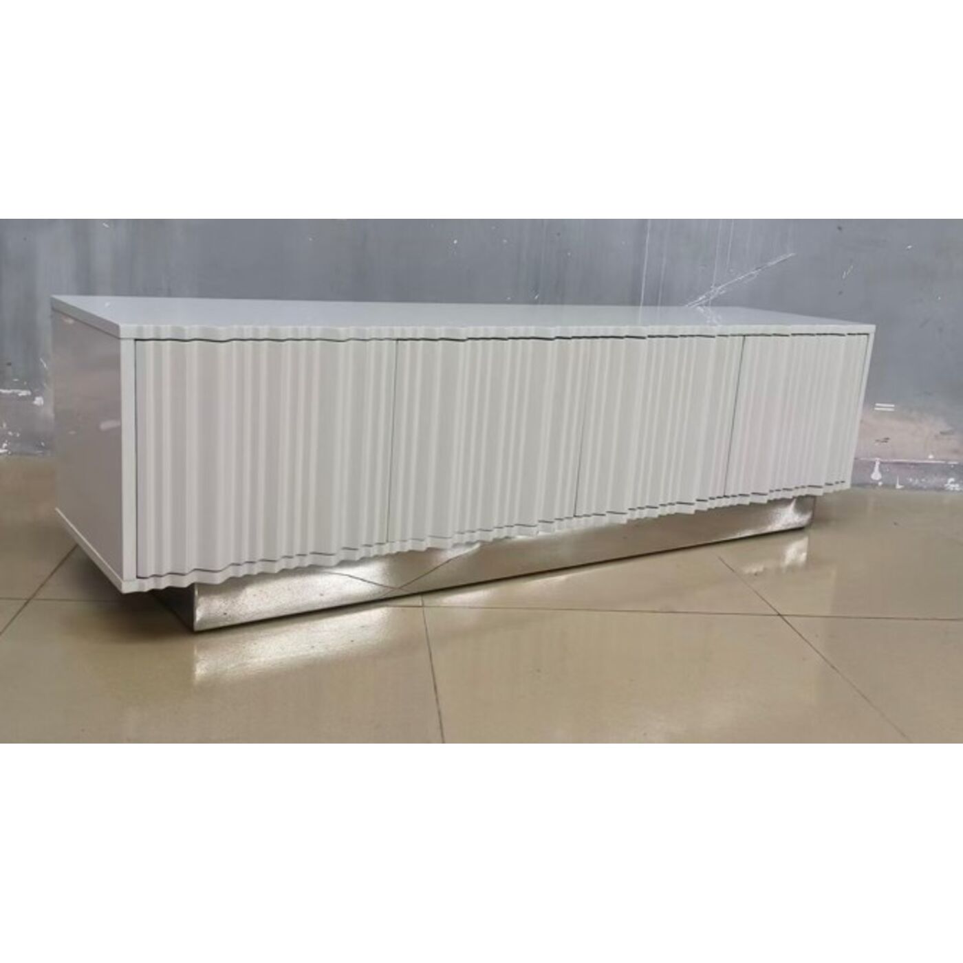 Комод Stucco Grey 160x45cm KARE 71360