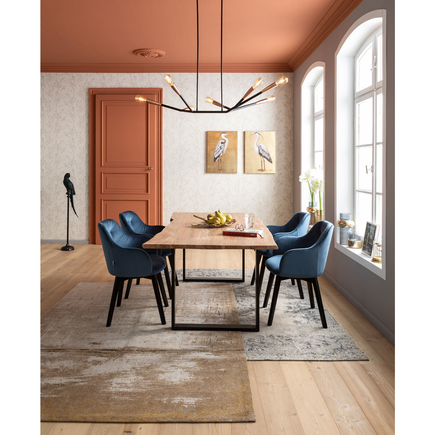 Стул мягкий с подлокотниками Lady 83409 KARE