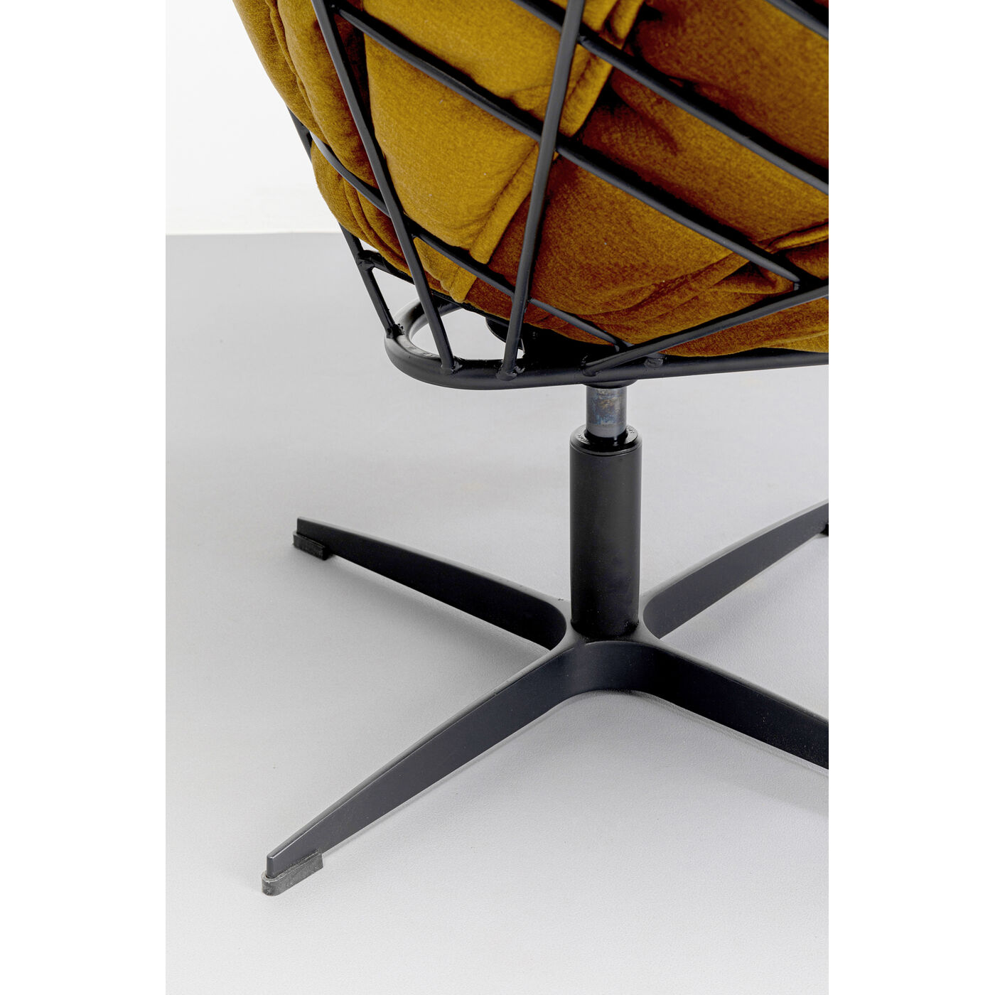 Кресло вращающееся + Пуф Blossom KARE 87835