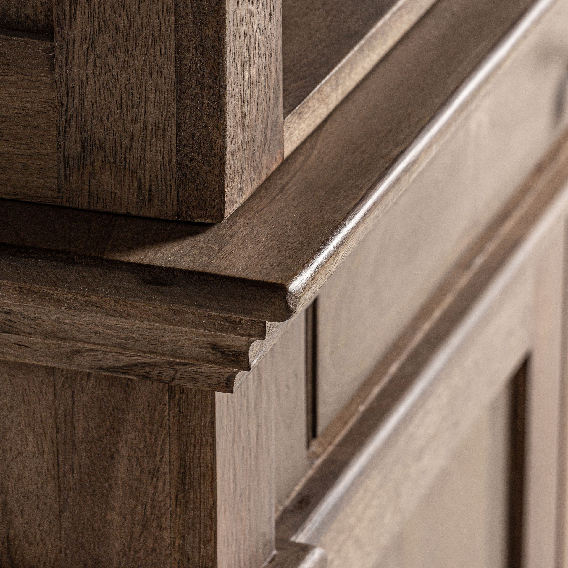 Витрина MANDERN Vical