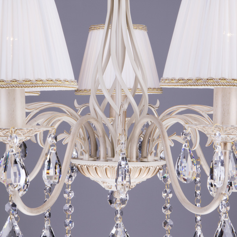 Подвесная люстра Eurosvet 3637/7 белый с золотом/прозрачный хрусталь Strotsk