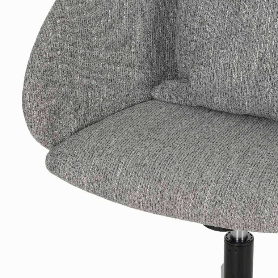 Офисное кресло COSMO M-65269-Y19