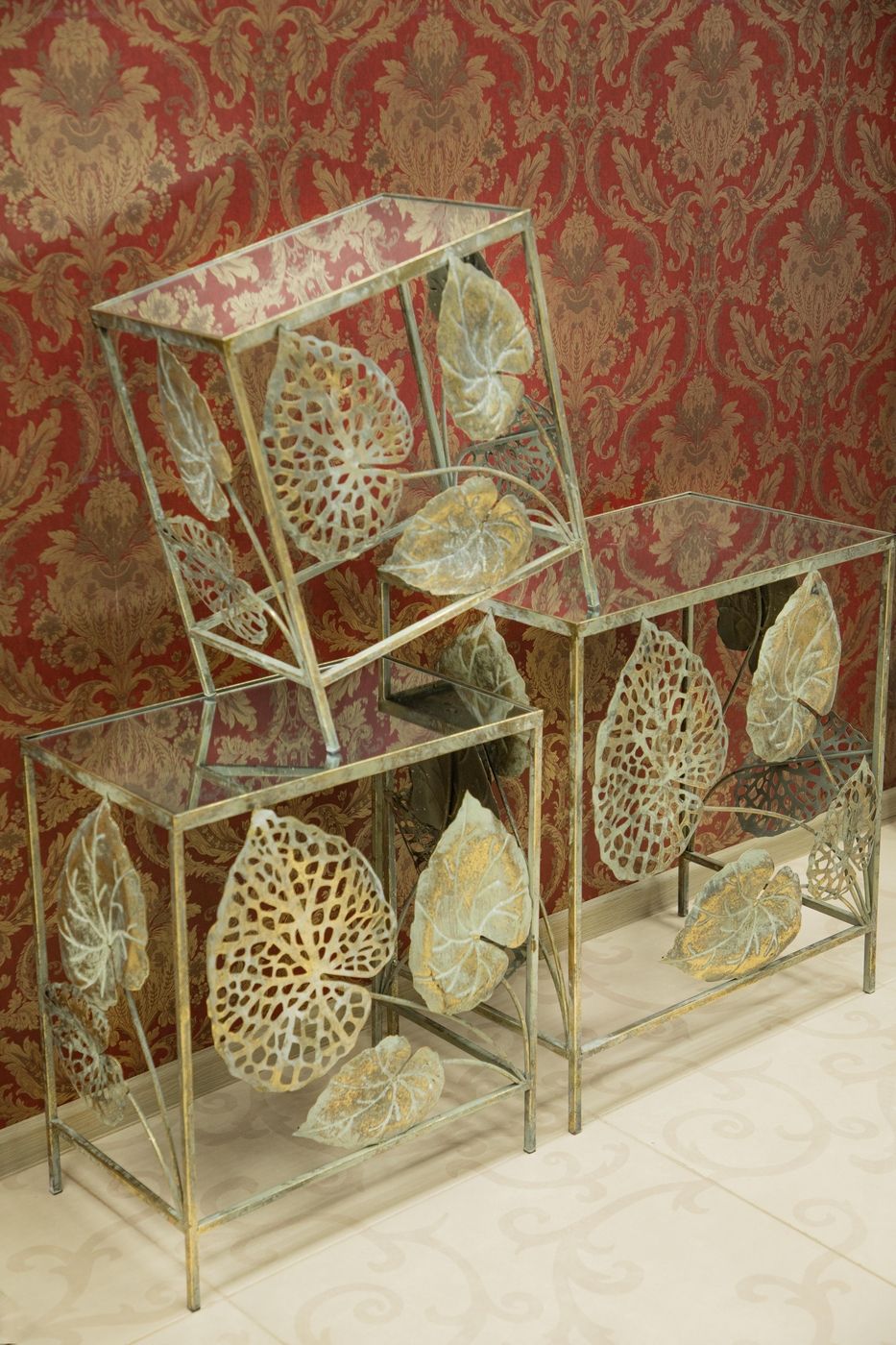 Столики с зеркальной столешницей, набор Glasar 57-036/035/034