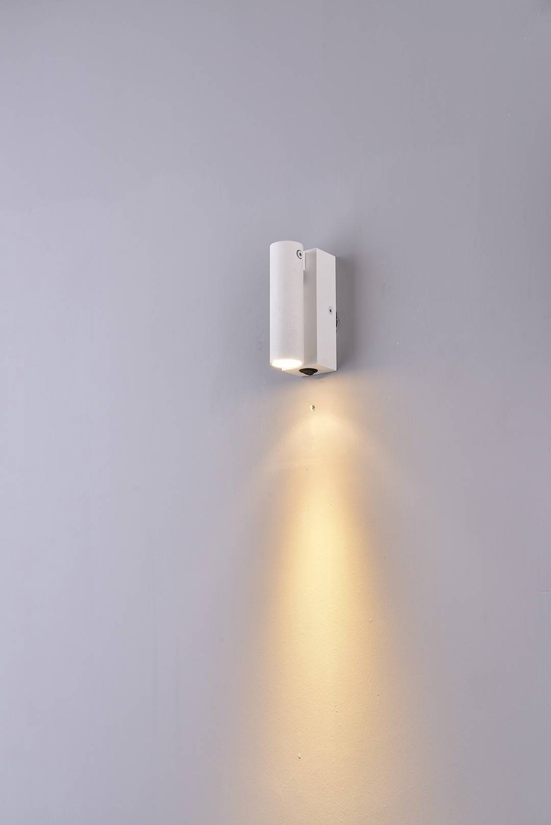 Светильник настенный DesignLed GW-B160-3-WH-WW