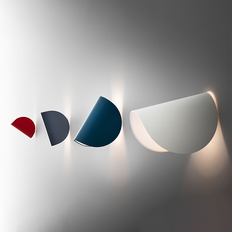 Настенный светильник ORNES Red by ImperiumLoft