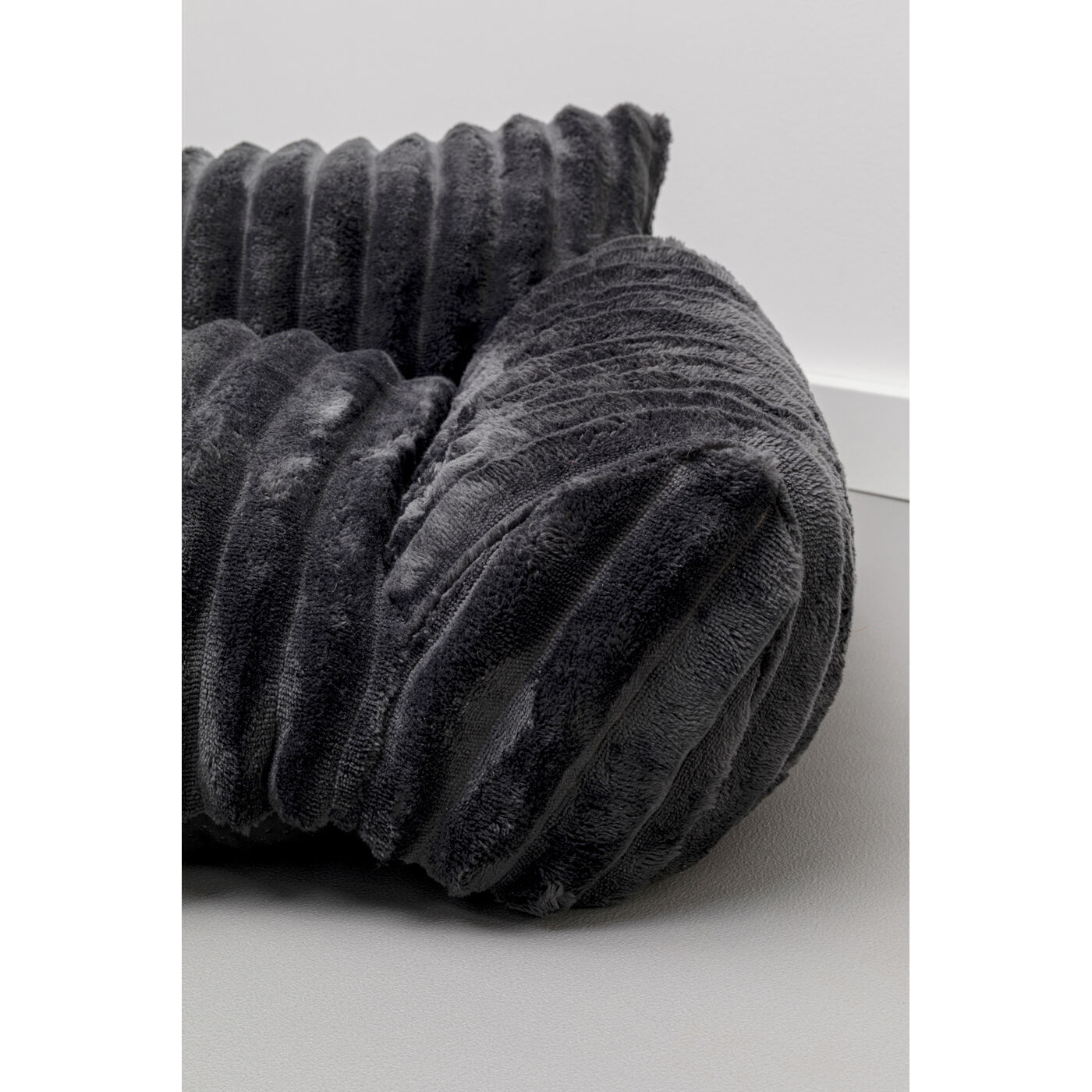 Лежанка Oase Grau KARE 70667