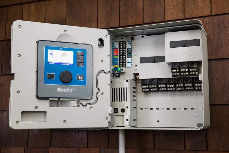 Пульт управления A2C-1200М от 12 до 54 зон металлический корпус (наружный) Hunter A2C1200M