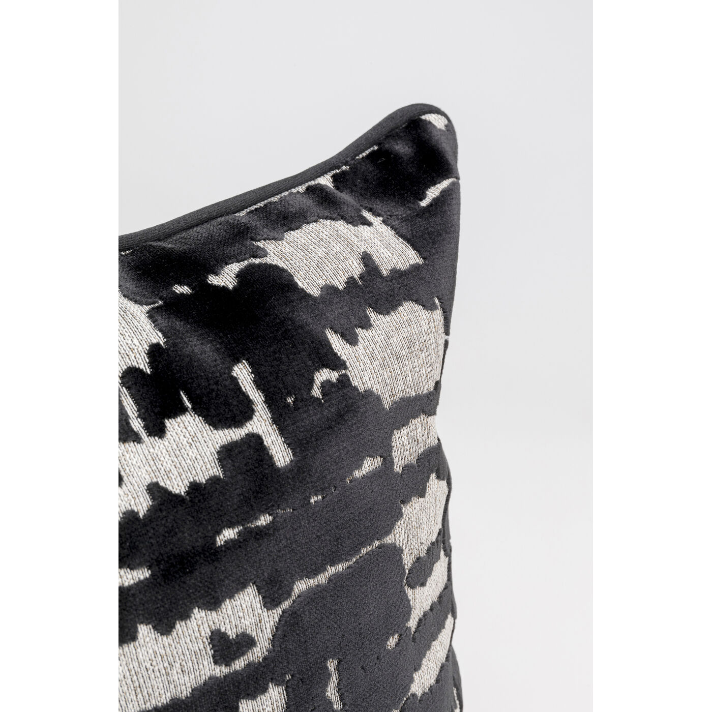 Подушка Boa 45x45cm KARE 57964