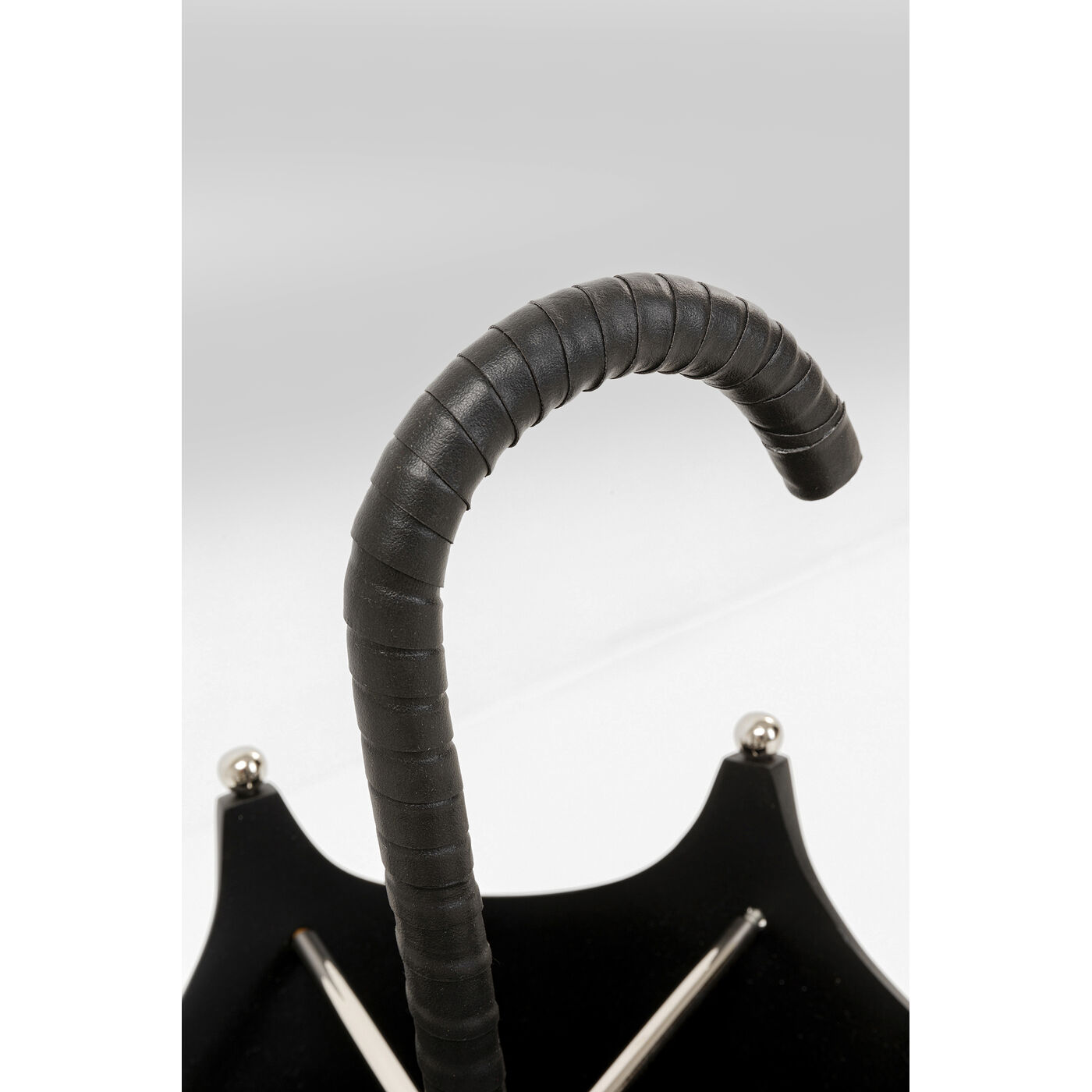 Стойка для зонтов Pioggia Black 66cm KARE 70371