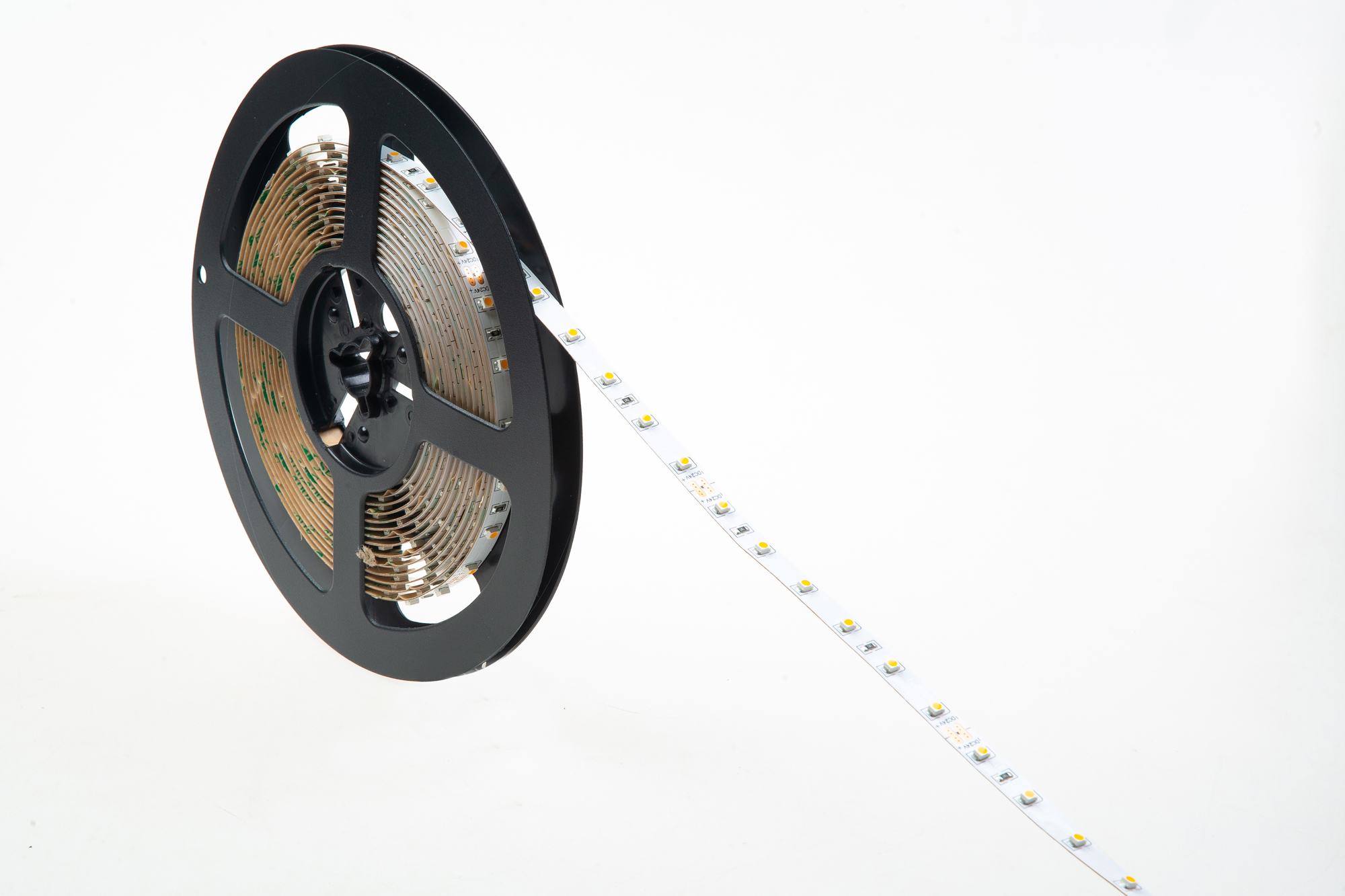 Светодиодная лента Donolux DN18321WWRA95