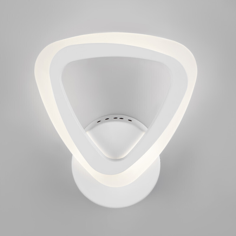 Бра Eurosvet 90216/1 белый