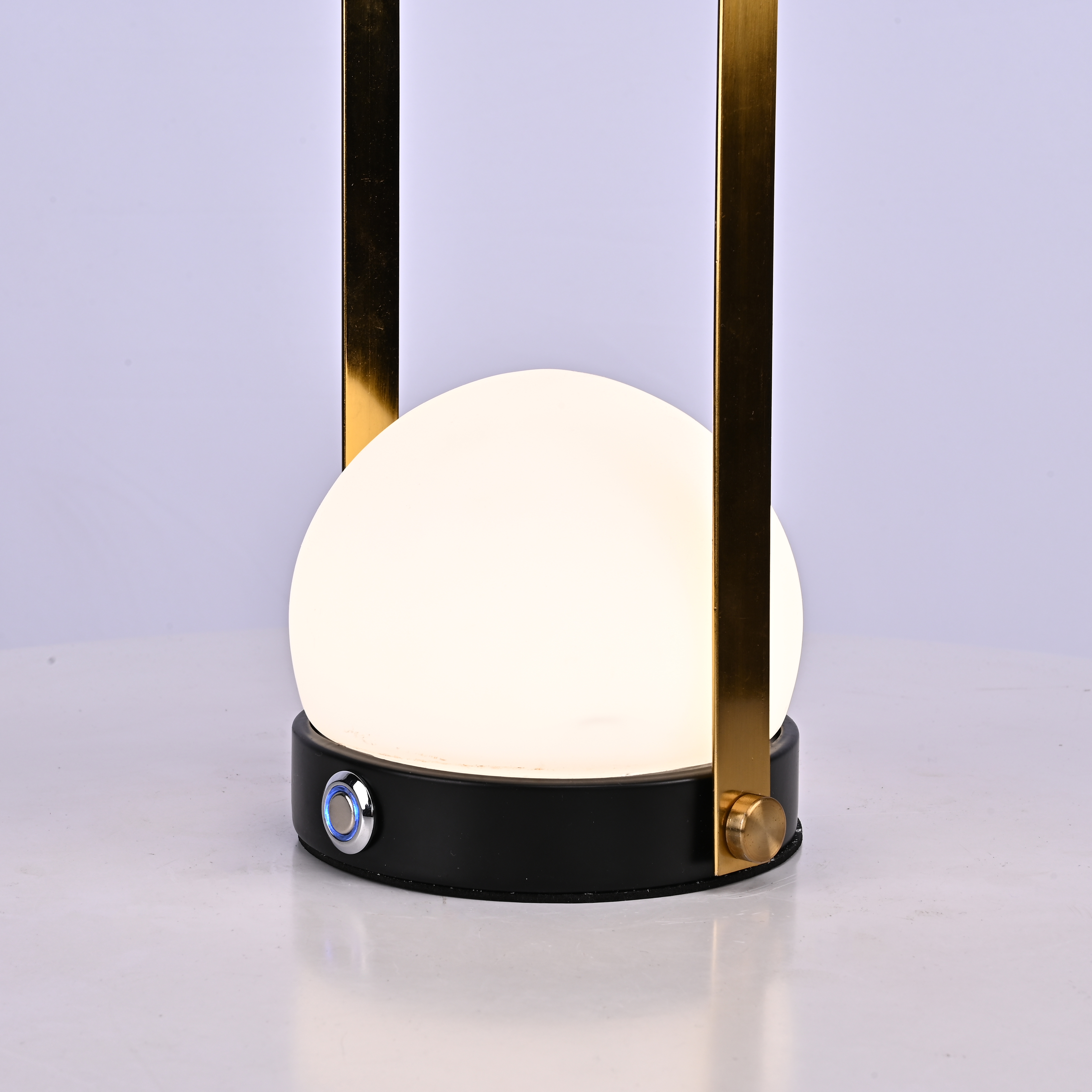 Настольная лампа Tangli White Tab by ImperiumLoft