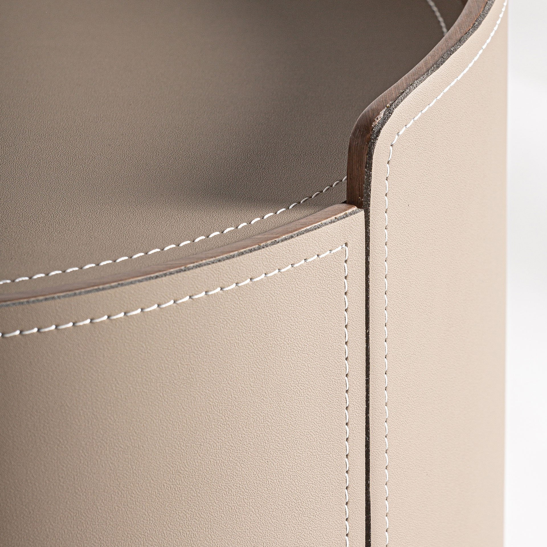 Тумбочка прикроватная KANDERN Vical