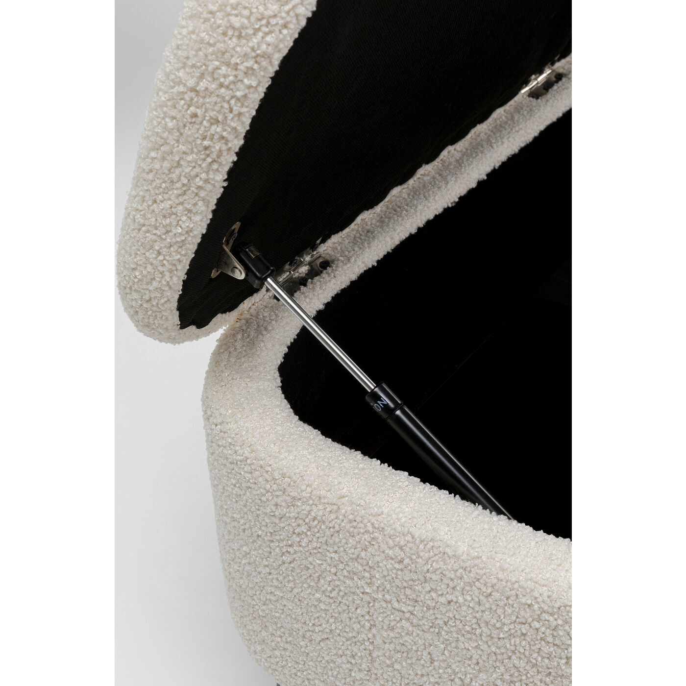 Скамья с ящиком KARE Rico 86925