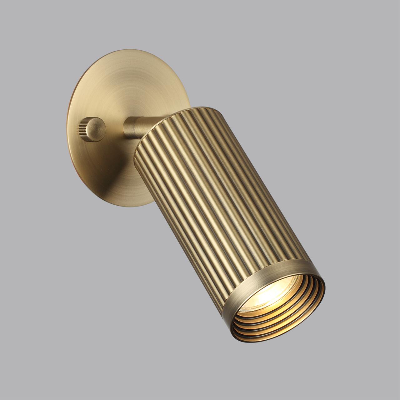 Настенный Odeon Light 7013/1WA