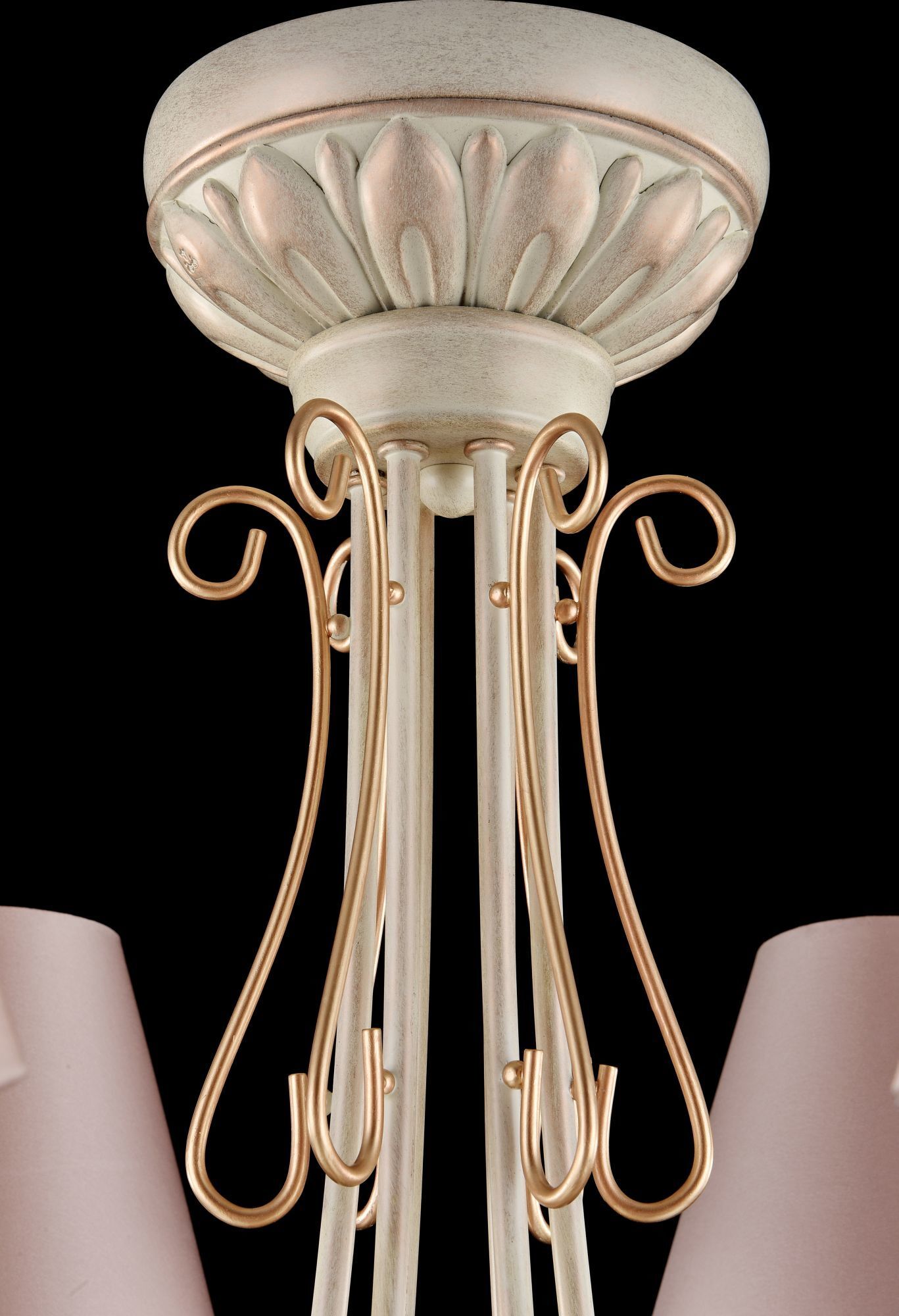 Люстра Maytoni ARM051-06-G