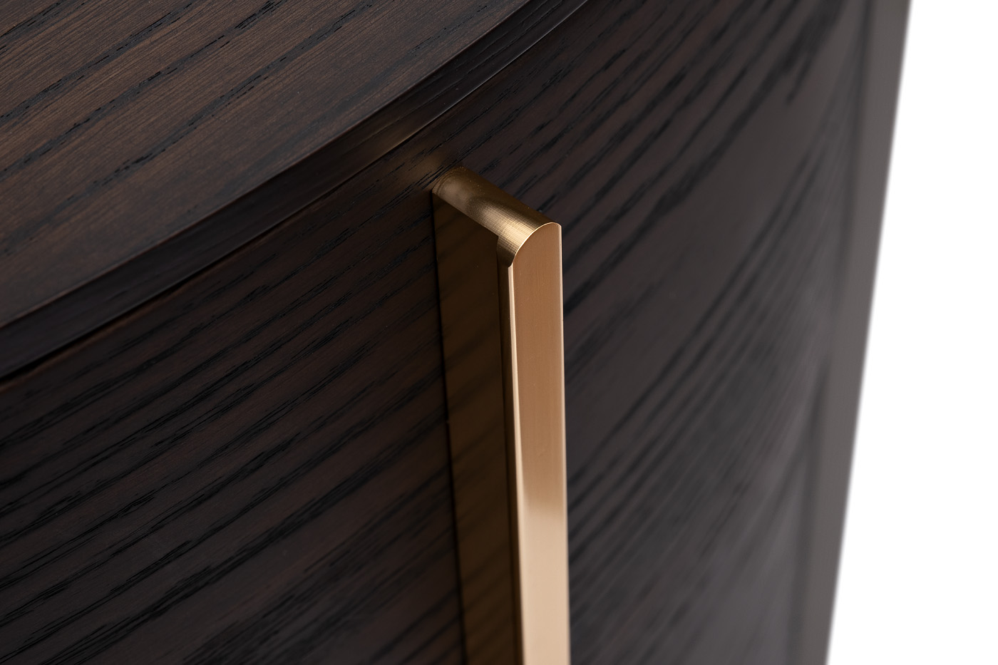 Тумбочка с 2мя ящиками темный шпон Garda Decor 77IP-30200